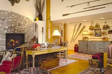 호텔 Moraine Lake Lodge