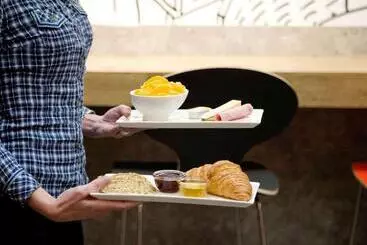 ホテル Ibis Paris Gare Du Nord Tgv