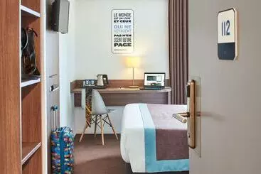 Hotel Kyriad Lille  Mons En Baroeul