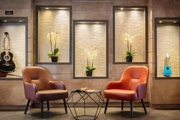 Отель Ibis Paris Porte De Bercy