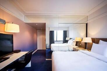 هتل Pullman Paris Montparnasse