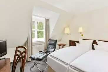 Отель Klösterle Nördlingen