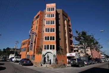 Отель Honduras Plaza