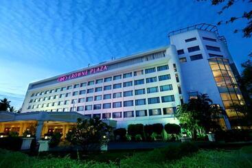 Hotel Crowne Plaza Chennai Adyar Park