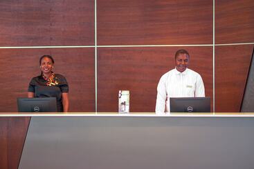 هتل Crowne Plaza Dar Es Salaam, An Ihg