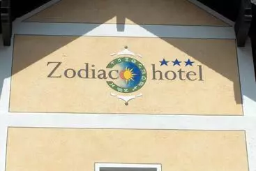 هتل Allo Zodiaco