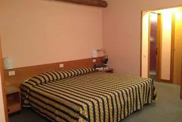 בית מלון כפרי Villa Reale