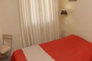 Отель Hôtel Les Terrasses Du Rove