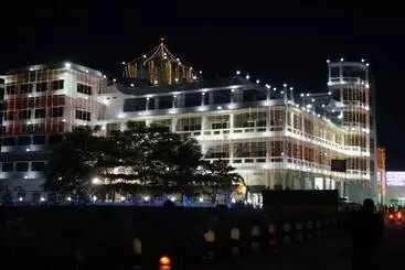 Mahamaya Palace Hotel & Conference Center