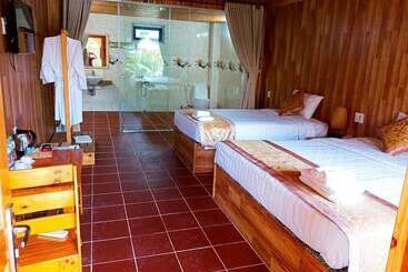 Hotel Ong Lang Garden