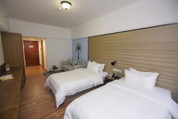 Poltton International Service Apartment