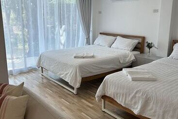 هتل Ranong River View