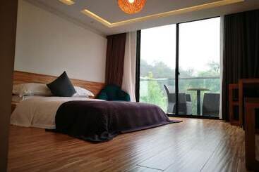 Pensió Taihu Baopu Lingxia Inn