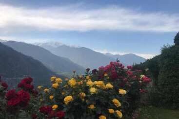 هتل Himalyan Kothi Kais