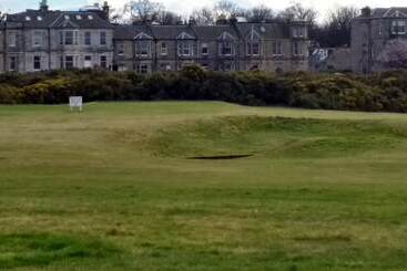 Pensió Arden House Rooms With Continental Breakfast