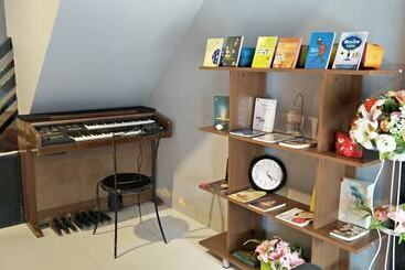 游客公寓 Vintage Wooden House 177