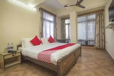 Hôtel Gompus By Oyo Rooms