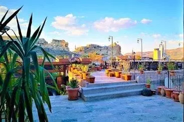 Hotel Larissa Cave