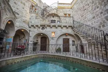 Hotel Royal Cave