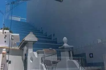 Apartahotel The Barn By Corfuescapes