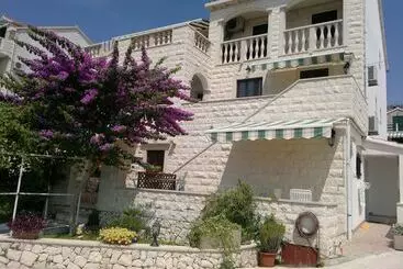 Apartamenty turystyczne Apartments Fani