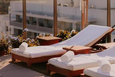 فندق The West Hollywood Edition