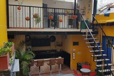 Coco Bahia Hostal   Hostel