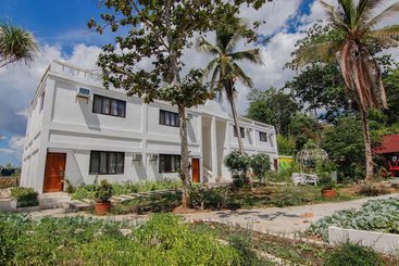 Hotel Kay S Water World Hotspring Resort & Spa