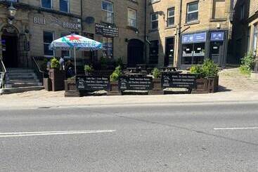 Hostal The Bull On The Bridge