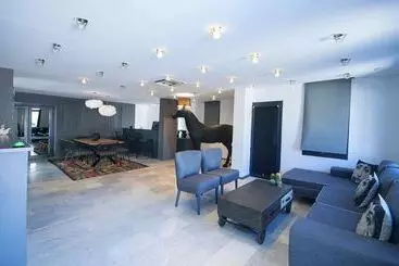 ホテル Smart City Suites Bodrum