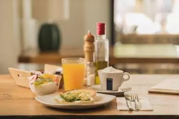 Hostelli The Corner House