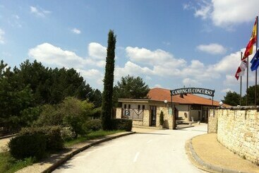 בית מלון כפרי Camping El Concurso