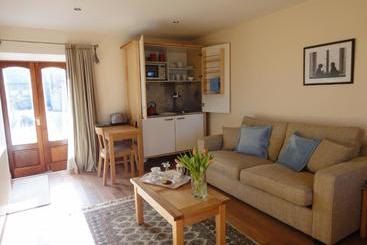 Bed and Breakfast The Courtyard