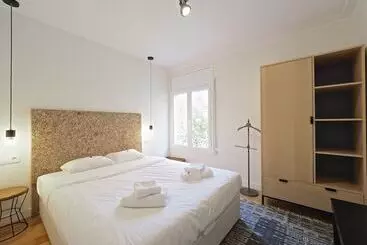 ツーリストアパートメント Wow Apartments By Olala Homes