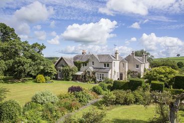 مبيت وإفطار Ladyburn