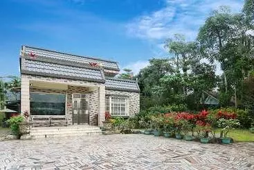 تختخواب و صبحانه Fong Huang Garden
