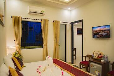 膳宿费 Mi Kha Homestay