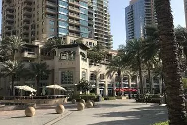 Turistihuoneistot Yanjoon Holiday Homes   Mesk Apartments