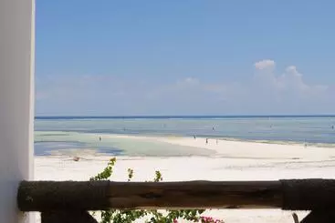 Hotel Isla Bonita Zanzibar Beach Resort