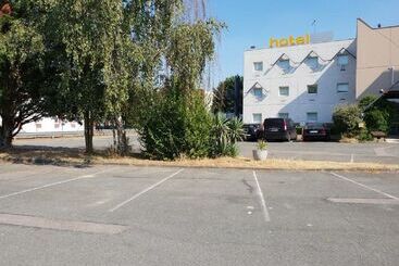 בית מלון כפרי Hôtel Class Eco 78