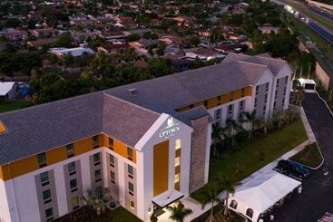 ホテル Uptown Suites Extended Stay Miami Fl – Homestead