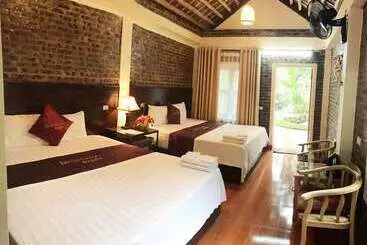 Tam Coc Central Bungalow   Hostel