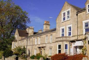 Pensão Lynwood House