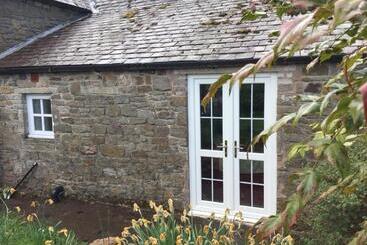 Bed and Breakfast The Snug @ Corry Cottage