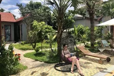Tam Coc Holiday Hotel & Villa