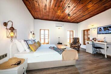 تختخواب و صبحانه Mets Boutique