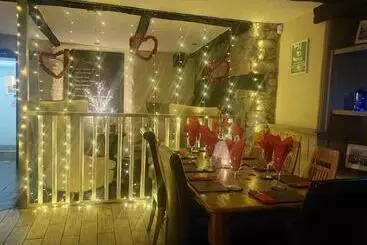 Hotel The Black Lion Royal