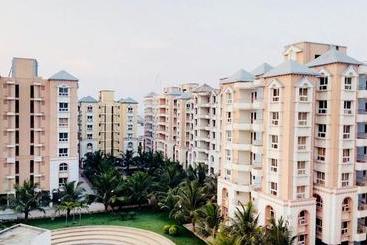 Hôtel Oyo 26121 Red Stone Premium