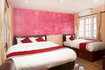 ホテル Happy Inn By Oyo Rooms