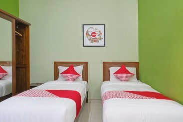 Szálló Army Look Syariah By Oyo Rooms